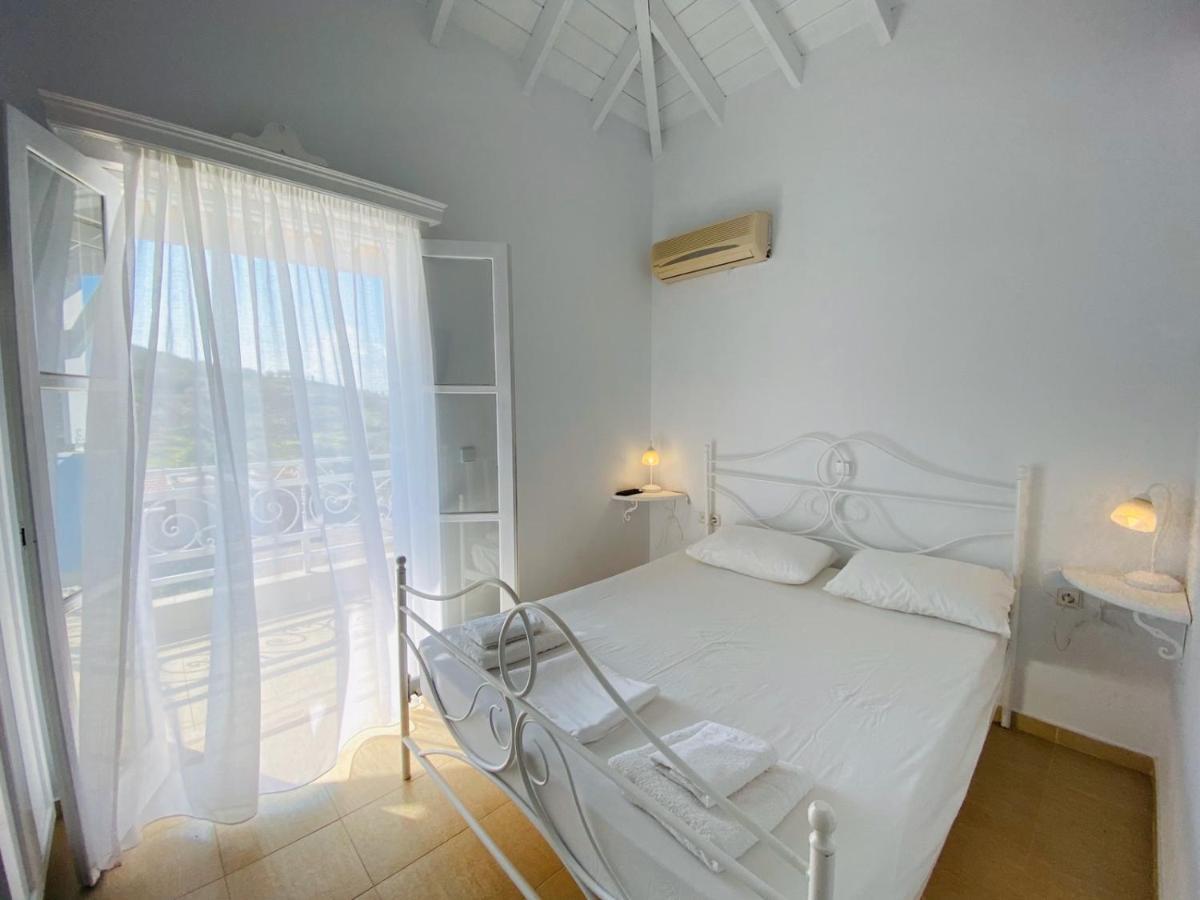 Pontamos Villas Халки Экстерьер фото